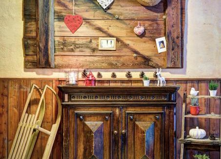 Freissinieres Hotel | Hôtel Restaurant Gîtes Les 5 Saisons