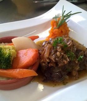 Puy-l'Eveque Hotel | Hôtel restaurant HENRY