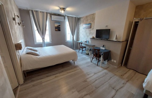 Mirande Hotel | Hôtel Restaurant Métropole
