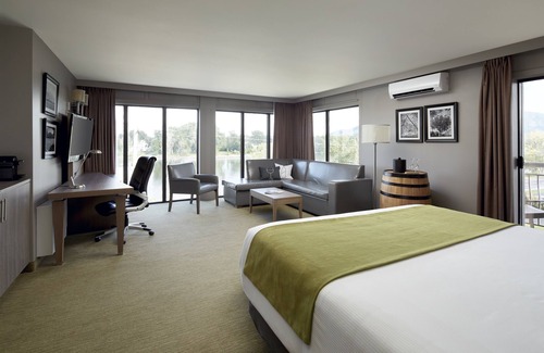 Beloeil Hotel | Hôtel Rive Gauche
