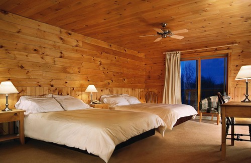 Mauricie Hotel | Hôtel Sacacomie