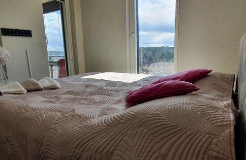 Upplands Vasby Municipality Apartment | Högst up