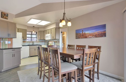 Yavapai Hills House | *H*Central Loc*Amazing Views*15min from the square!Close to lynx Lake*