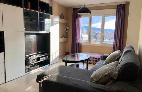 Beiro Apartment | H&H Suite Train Station Apartament