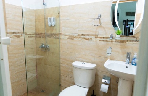 Viejo Arroyo Hondo Bed & Breakfast | H Mansion Recovery and Spa