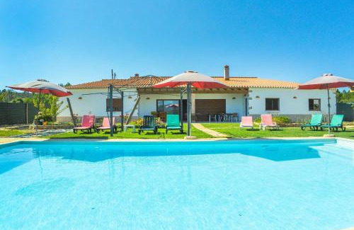 Aljezur House | H - Montes de Praias GuestHouse