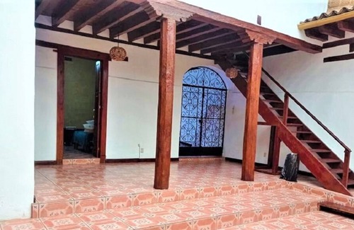 Centro Apartment | H Pátzcuaro, ubicado en el centro. Servicio económico