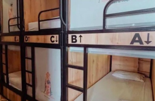 La Candelaria House | H&P Hostel & Property and Breakfast