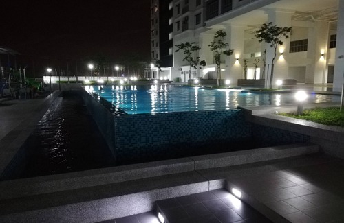 Subang Jaya Apartment | h'yard homestay@Subang