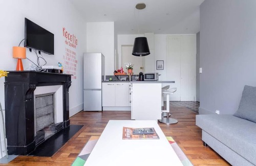 Quartier Chorier-Berriat Apartment | #H0 | Le Jaurès 🍊| T2 fully equipped | Balcony, wifi