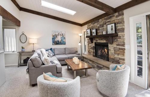 Intermountain Apartment | H1 Meadow Creek Condominiums condo