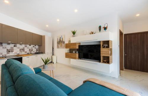 San Gwann Apartment | H4- Modern Penthouse with Large Terrace and Views