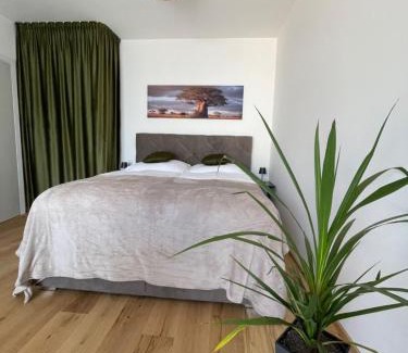 Brno-stred Apartment | H52 Apartments