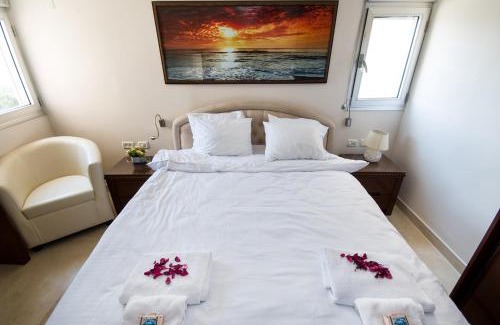 Nahariya Apartment | Ha-aliya Sea View