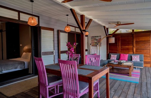 Oyster Pond Cottage | HAPPY COTTAGE