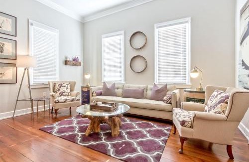 Historic District - North Apartment | Habersham 2