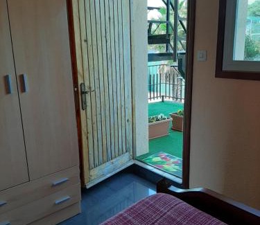 Sant Fost de Campsentelles House | Habitaciones en Villa Coliving Casa Rural