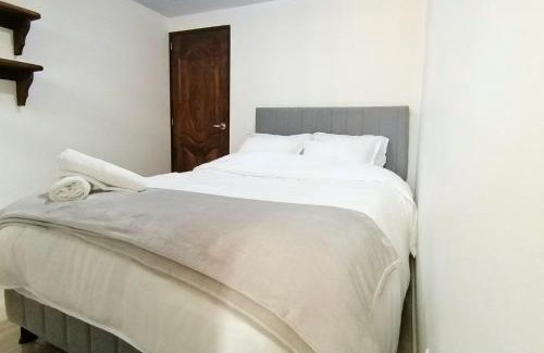 Villa de Leyva Apartment | Habitación 203 Apartahotel Los Pinos