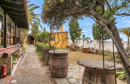 Guimar Villa | 'Habitación 5' with Shared Terrace, Shared Garden and Wi-Fi