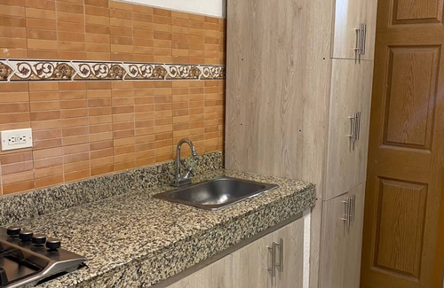 Barrios Unidos House | Habitación a 5 Minutos de la Estación de Héroes