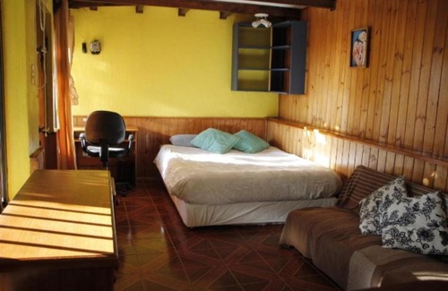 Placeres Apartment | Habitación con baño, cocina y patio privado