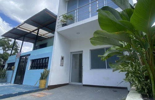 Leticia Apartment | Habitación Económica, cómoda con balcón, bien ubicado cerca la frontera Brasil.
