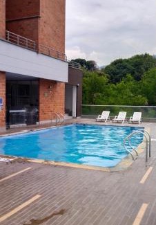 Robledo Apartment | Habitación en apartamento familiar