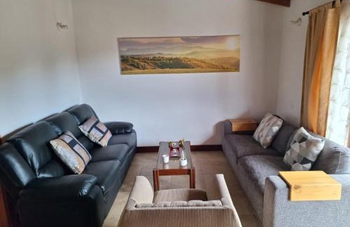 Medellin House | Habitación en Casa San Miguel, Vereda El Plan, Santa Elena