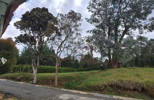 Medellin House | Habitación en Casa San Miguel, Vereda El Plan, Santa Elena