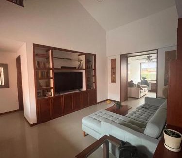 Ciudad Jardin House | Habitación en ciudad jardin