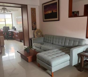 Ciudad Jardin House | Habitación en ciudad jardin