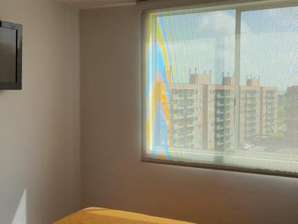 Mosquera House | HABITACION EN APARTAMENTO FAMILIAR "Cama doble" Club House