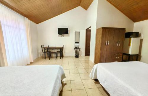 Aguacate House | Habitaciones el corral