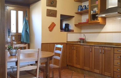 Limes Bed & Breakfast | Habitaciones - La Pumarada de Limés II
