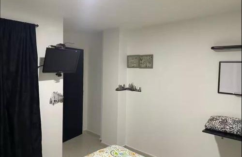 Guayabal House | Habitaciones Privadas, dentro de apartamento, cómodas y muy cercanas al Poblado