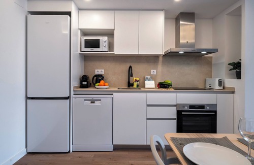 Collblanc y La Torrassa Apartment | Habitat Apartments Teatre 21
