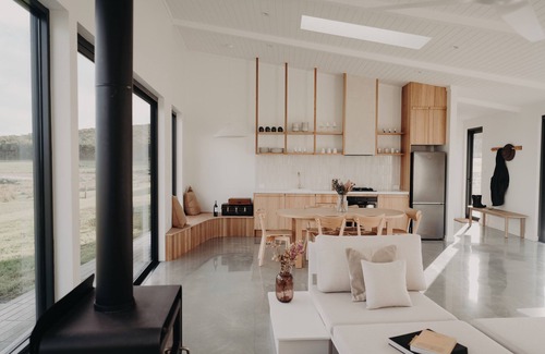 Ocean Beach Ski Chalet | HABITAT - Chalet East
