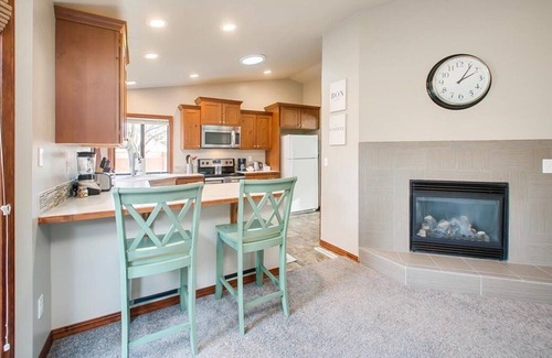 Collister House | #HabitueHomes - Castle Hills Hideaway
