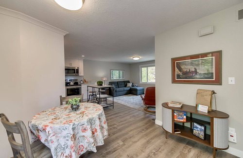 Southeast Boise Apartment | #Habituehomes- Its The Melody!
