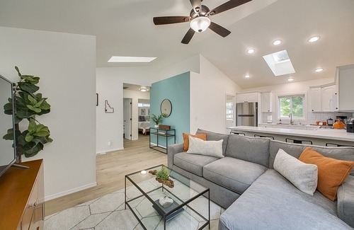 Sunset House | #HabitueHomes - Sunset Park Sweetheart!