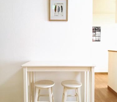 Nishi Apartment | Hachiken Chaya 2F 1-6ppl