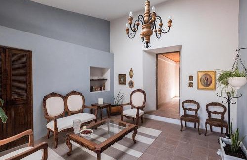 San Juan del Rio House | Hacienda con Alberca Vintage