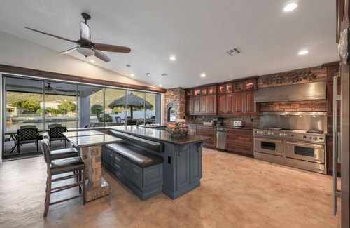 Arrowhead Lakes House | Hacienda del Lago A Luxury Waterfront 3500 SF 5-Bedroom with Heated Pool Boat 10 Minutes from State Farm