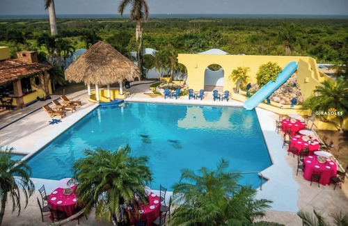 Pueblo Viejo House | Hacienda Girasoles Tampico