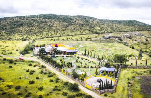 Zimapan Villa | Hacienda Los Girasoles Siglo XVIII