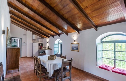 Puente Genil Villa | Hacienda Molino Blanco Puente Genil by Ruralidays