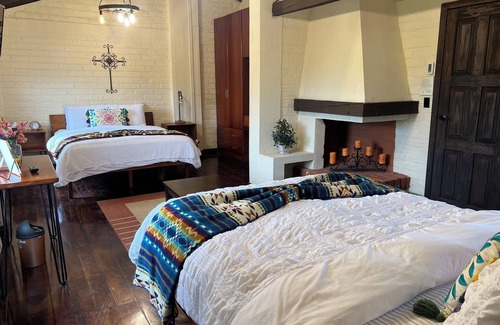 Guamote Hotel | Hacienda Santa Ana Lodging