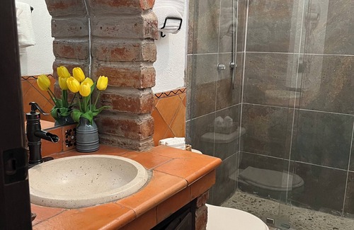 Guamote Hotel | Hacienda Santa Ana Lodging