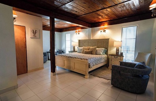 Salinas Other | Hacienda Simaruba - Casona