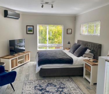 Somerset West Apartment | Hack's Shack